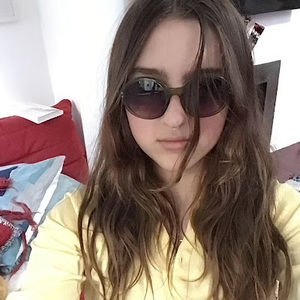 Meet your Posher, Jade